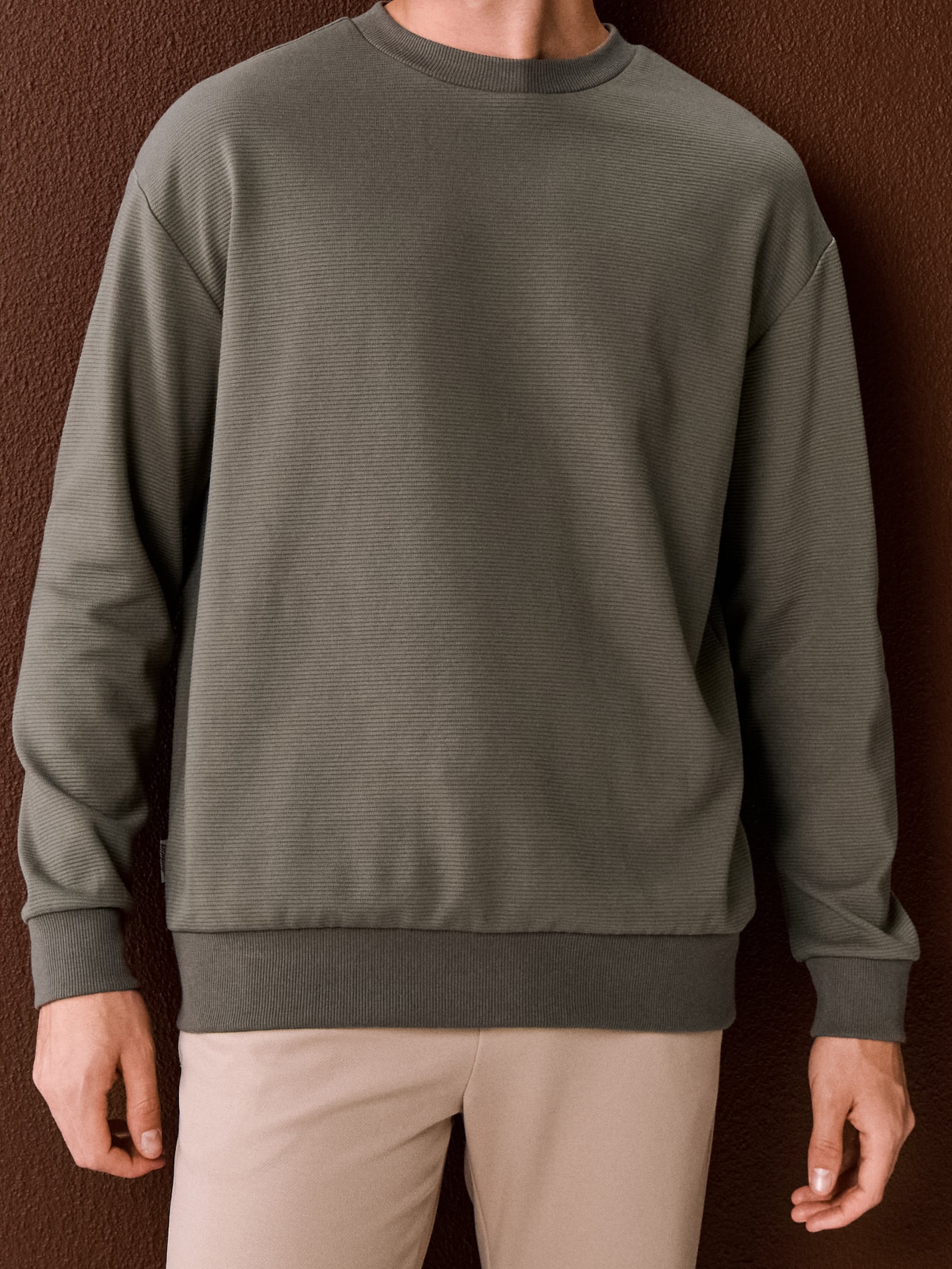 Bluza crewneck basic