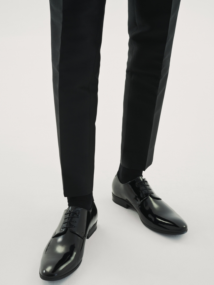 Men's black formal shoes