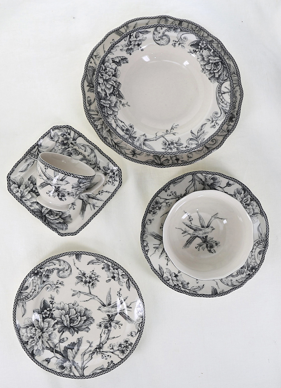 ASSIETTE à PAIN EN GRÈS ADELAÏDE GRIS