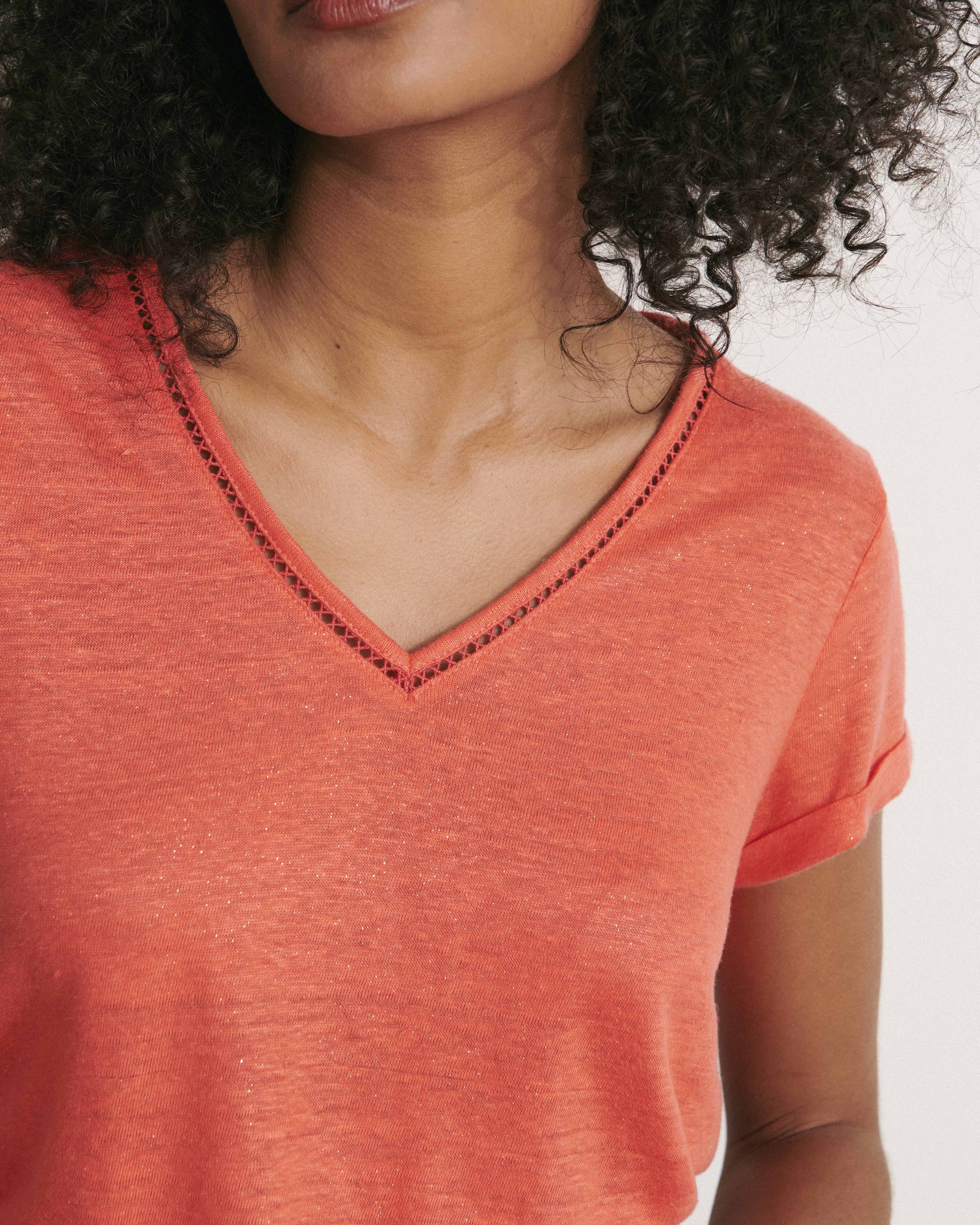 Tee-shirt encolure V TUILERIES/11181/083