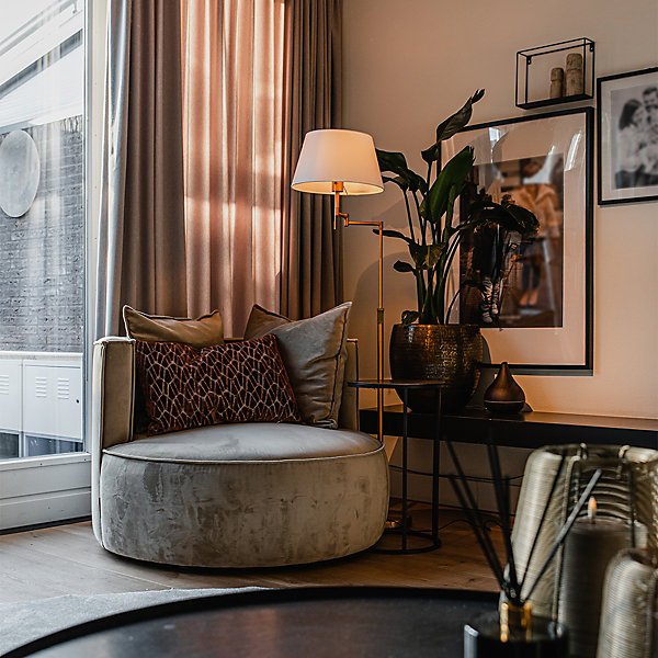 Lampadaire en bronze avec abat-jour blanc et bras réglable - Ladas Deluxe