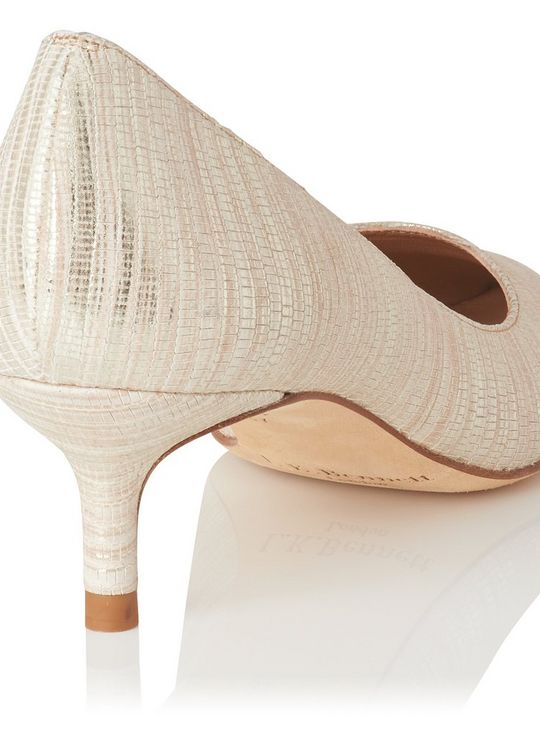 Audrey Gold Wide Fit Courts