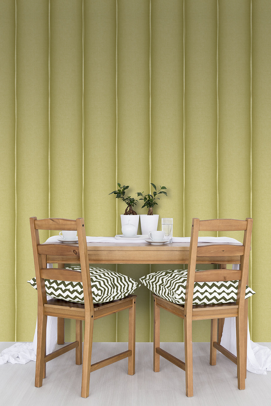 Sanders & Sanders behang strepen khaki groen - 53 cm x 10 m - 640027