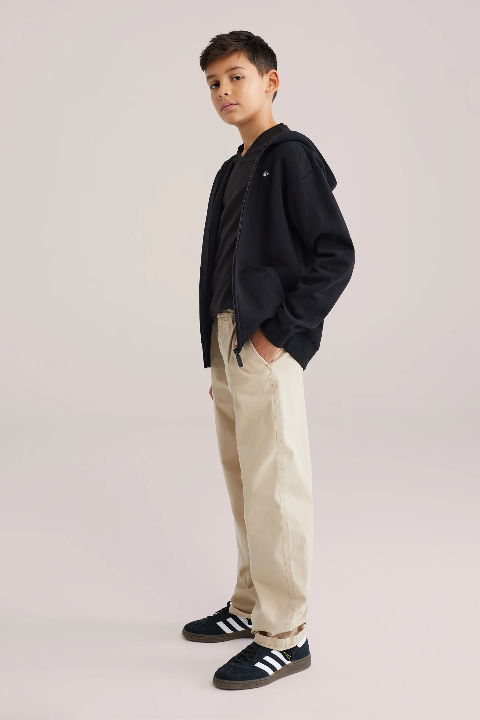 Jongens basic T-shirt met V-hals