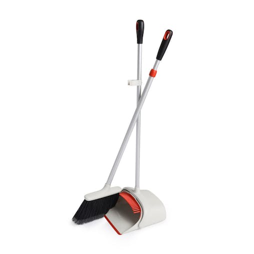 OXO Good Grips Large Sweep Set With Extendable Broom