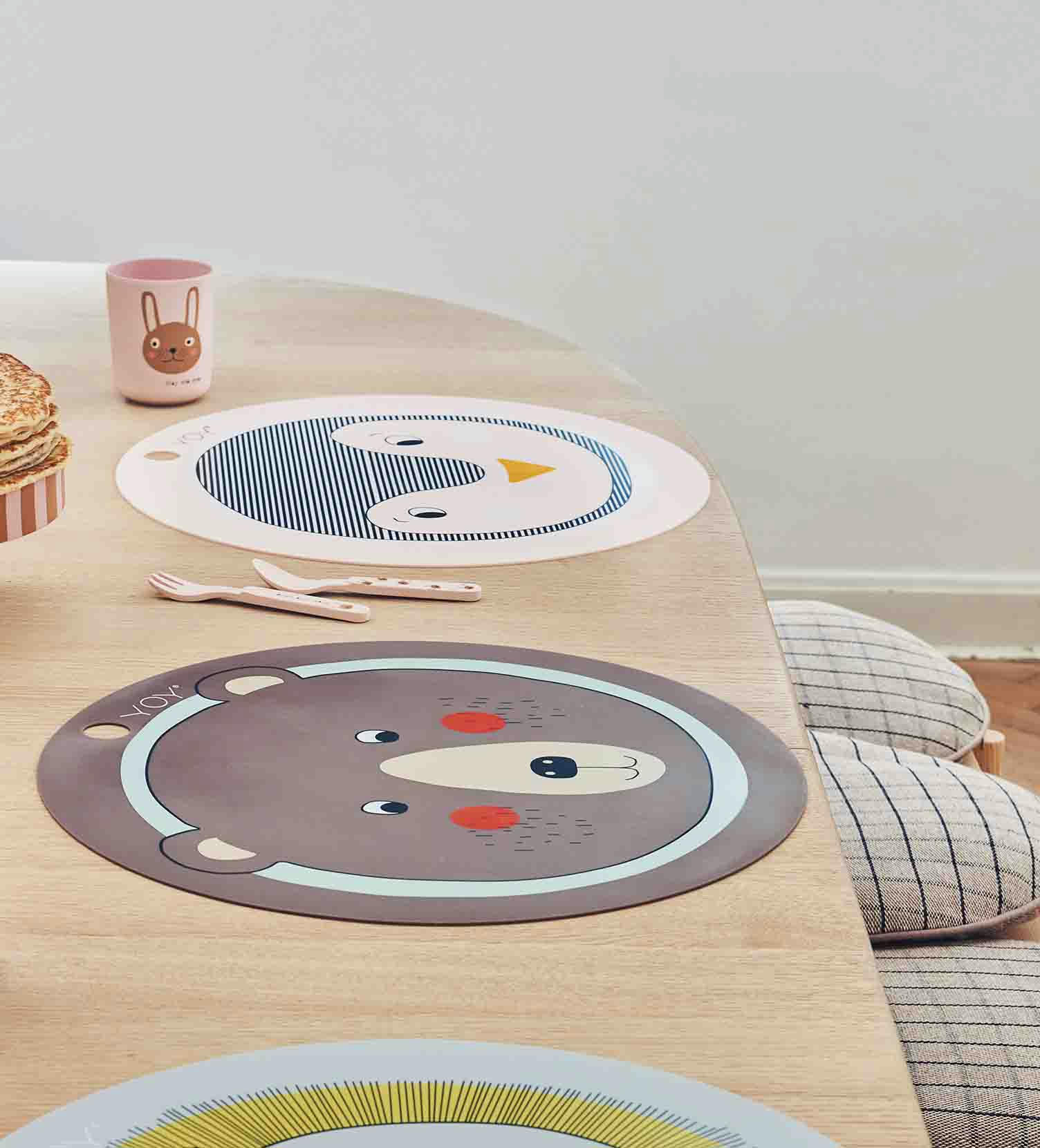 PENGUIN - Sets de table rose en silicone Ø39xH0,15cm