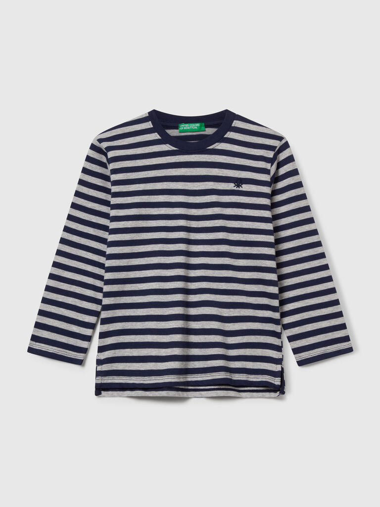 Long sleeve striped t-shirt