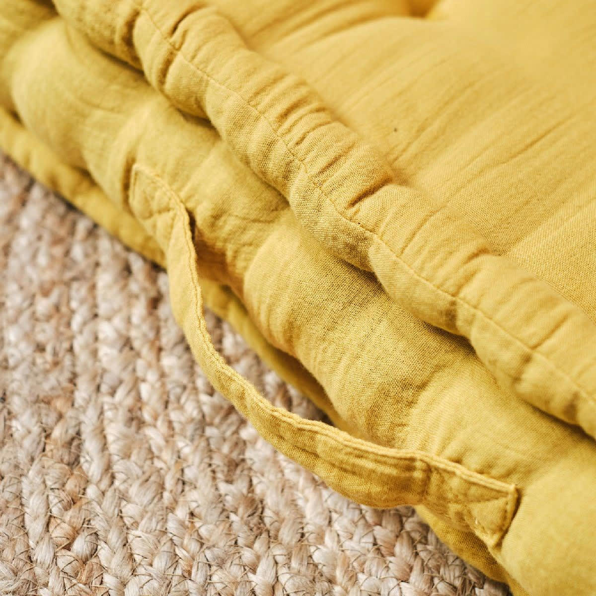 INDIAN FLOWERS - Coussin de sol en Gaze de coton Jaune 40x40 cm