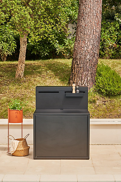 Meuble de cuisine extérieure pour plancha en acier noir avec comptoir bar Forge Adour