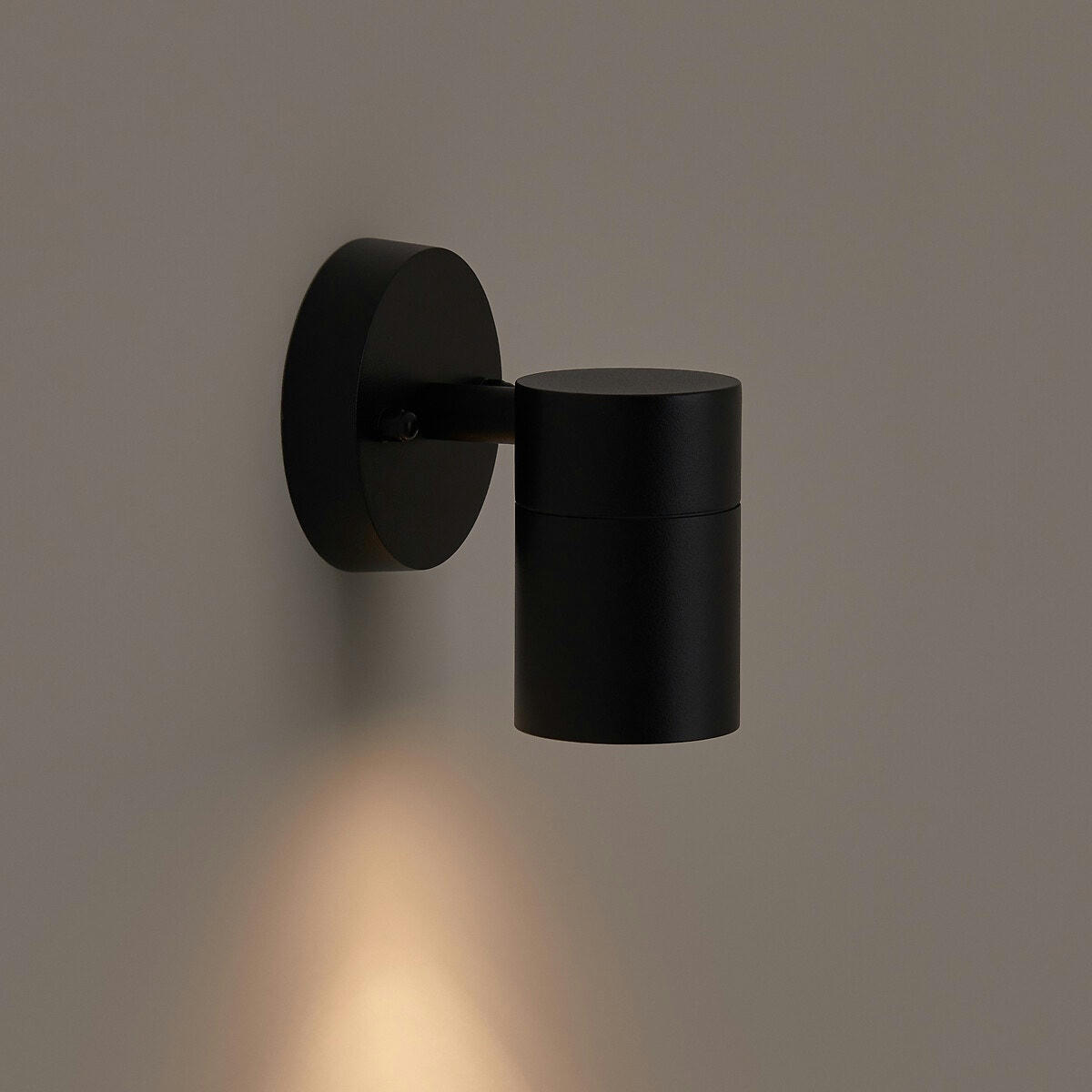 Applique tube aluminium extérieur, Sèta