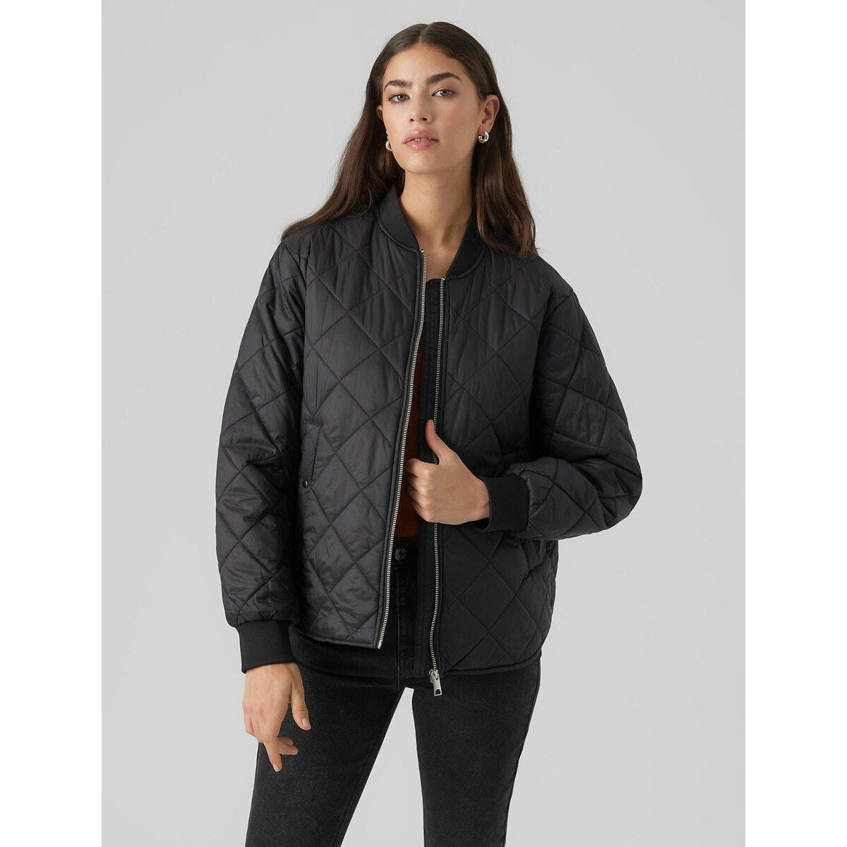 Blouson court matelassé, zippé