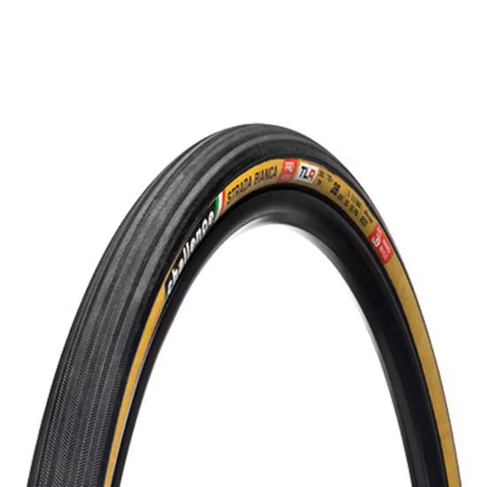 Challenge Strada Bianca Pro Tubeless 700 x 33 gravel tyre