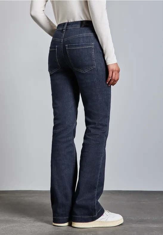 Bootcut Jeans