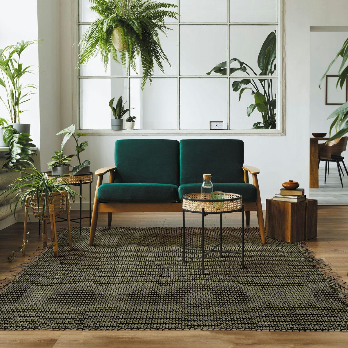 INDI - Tapis en jute et coton noir 160x230