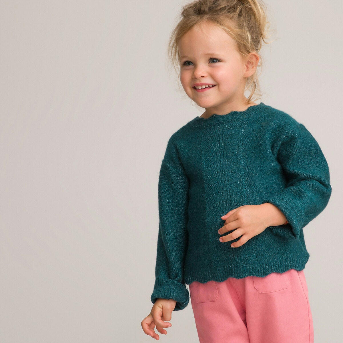 Pull col rond en maille ajourée