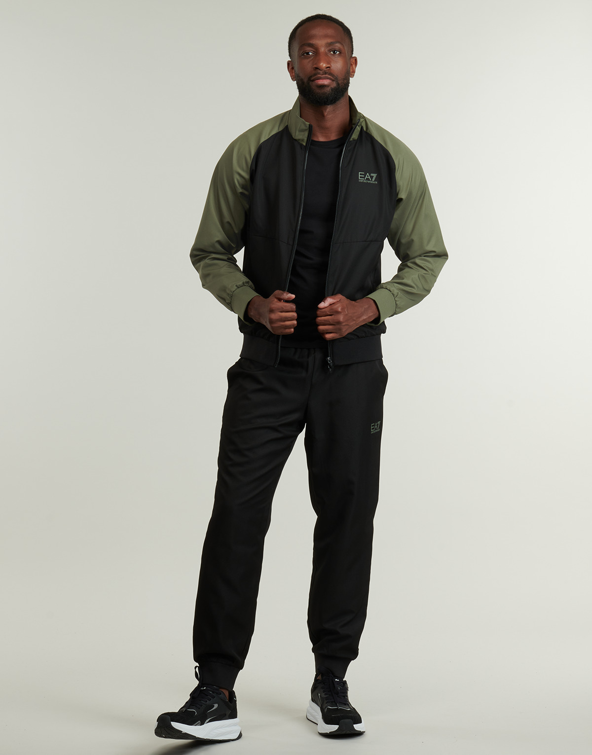 Emporio Armani EA7 - VENTUS7 TRACKSUIT - Black / Kaki