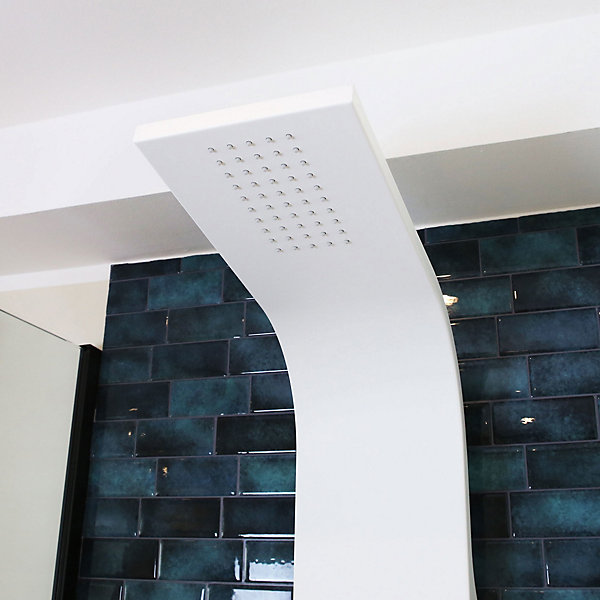 Colonne de douche hydromassante mécanique avec pommeau   douchette   flexible blanc Essebagno Esseflat