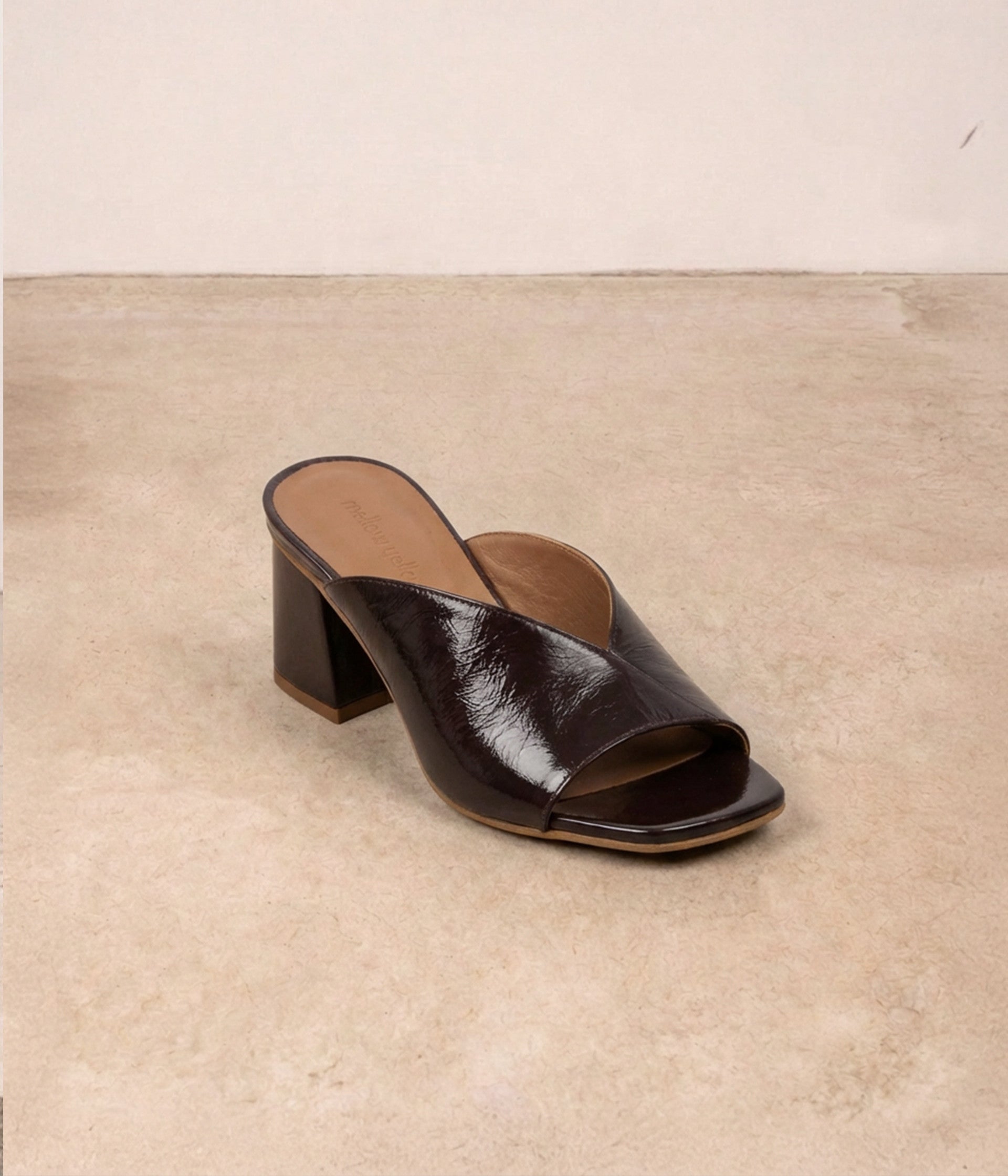 Mules vernies chocolat Yana