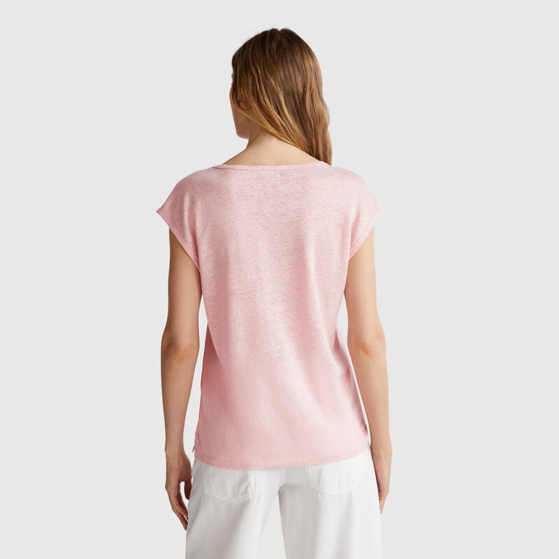 Wide neck t-shirt in pure linen