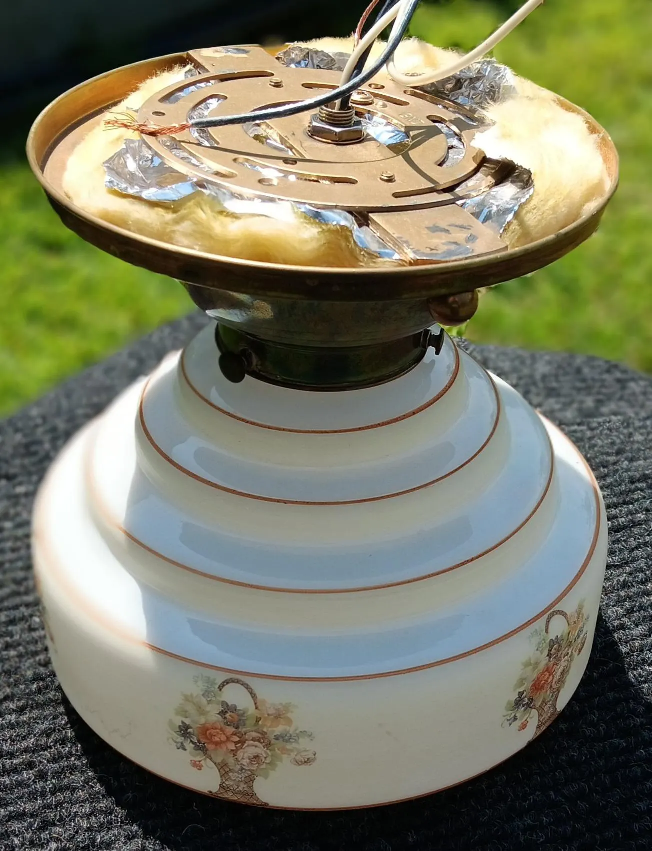 Vintage Hurricane Lamp Shade with Ceiling Mount ' Vintage Quoizel Adams Lamp Shade with tiered shape