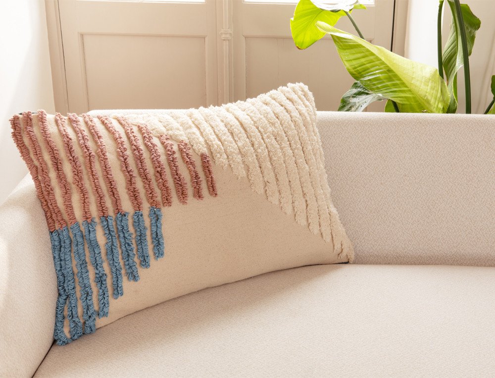 Coussin brodéInstinct végétal