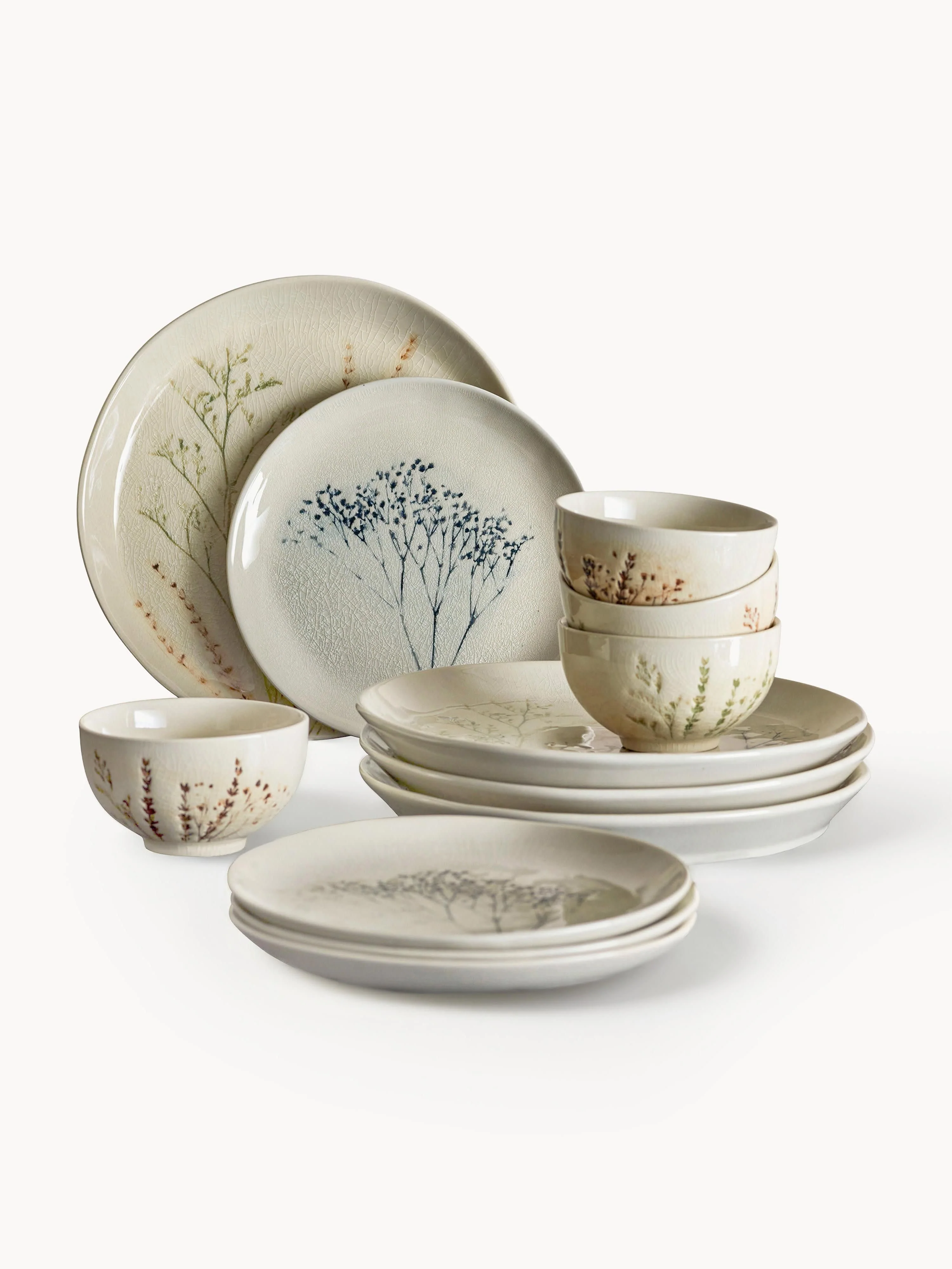 Handgemachtes Geschirr-Set Bea mit Gräser-Motiv, 4 Personen, 12er-Set