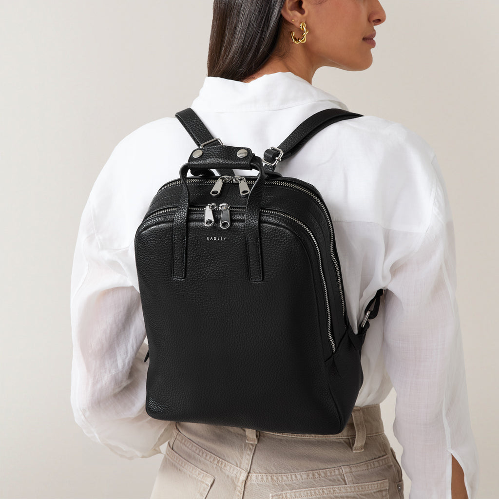 Dukes Place - Medium Zip Around Backpack