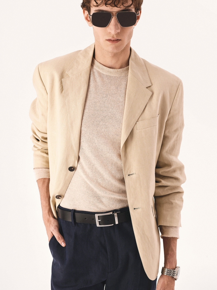 Glasses with silver metal frame