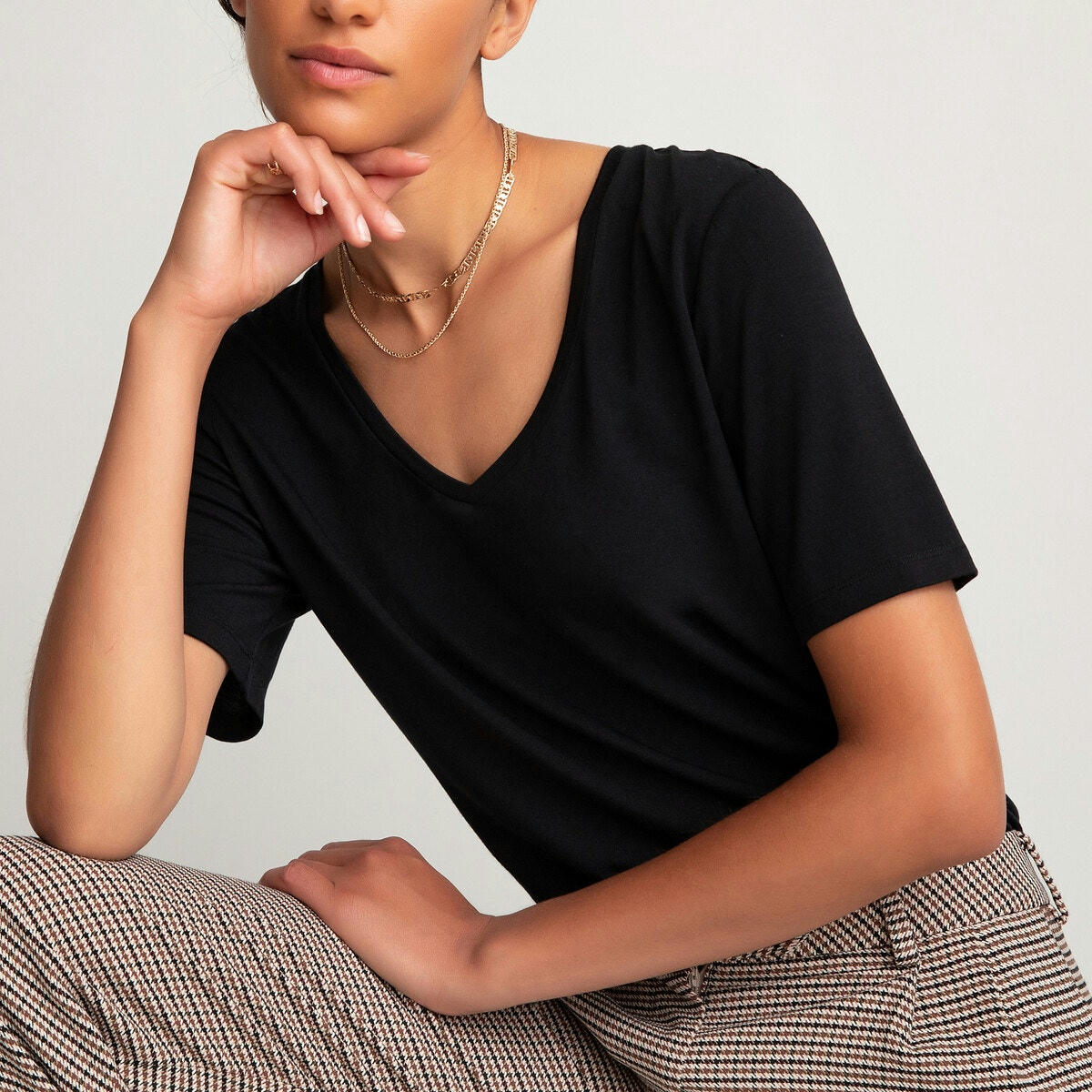 T-shirt col V, en lyocell
