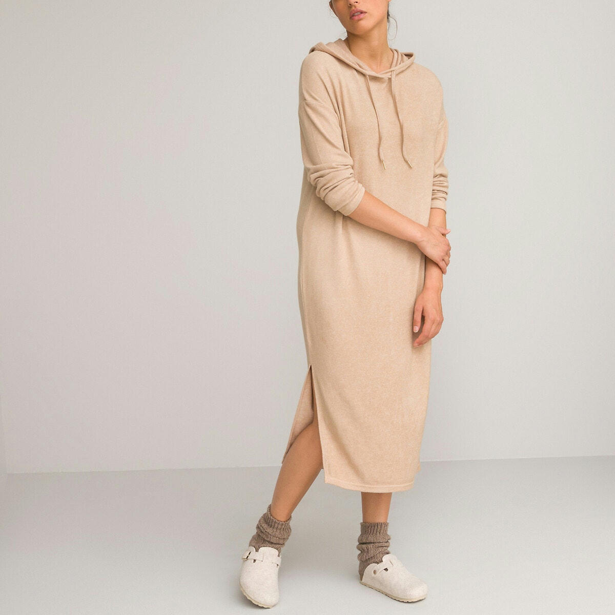 Chemise de nuit à capuche en maille légère
