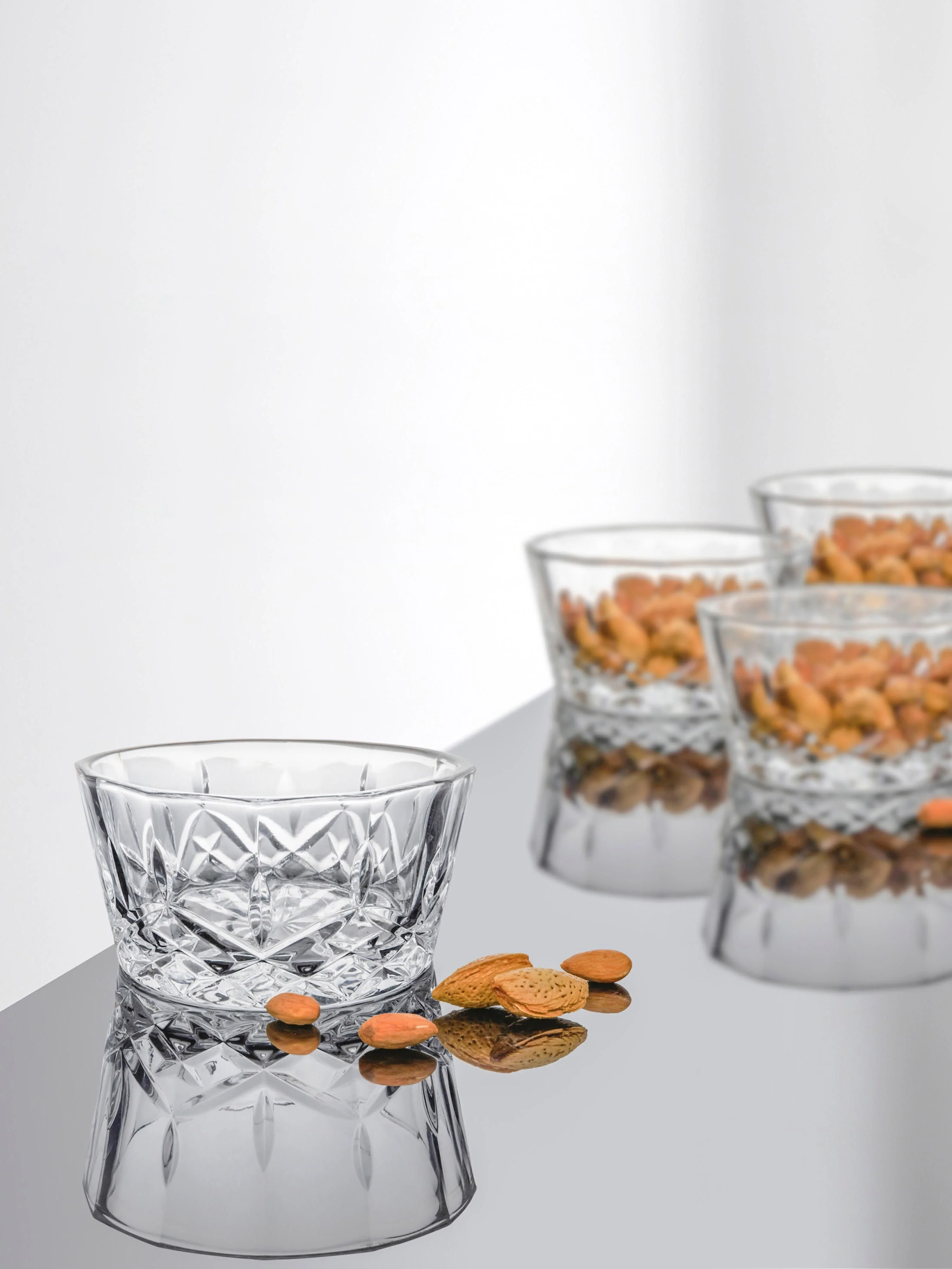 Glas-Dipschälchen Harvey mit Kristallrelief, 4er-Set