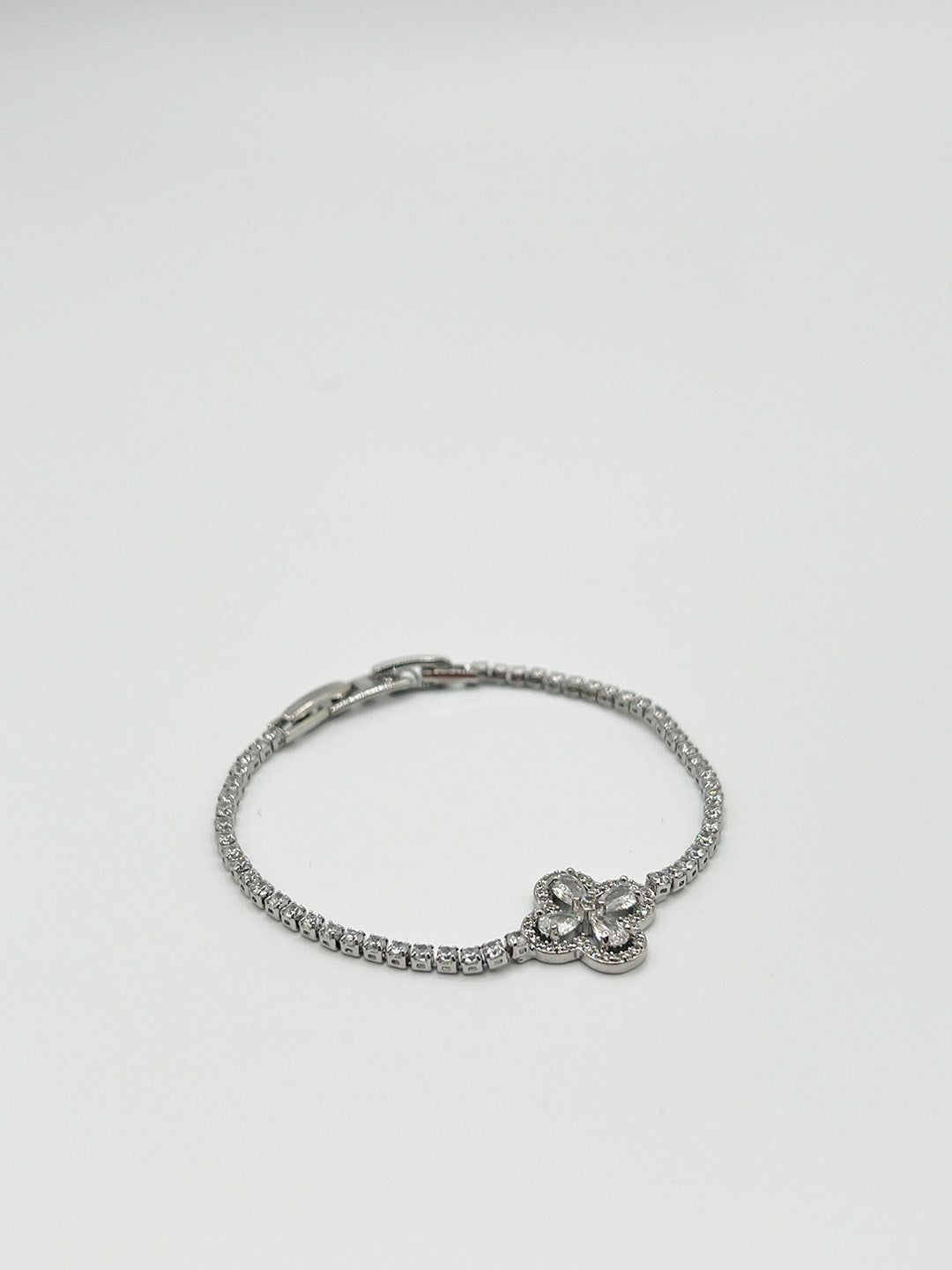 SVNX Clover Diamante Bracelet
