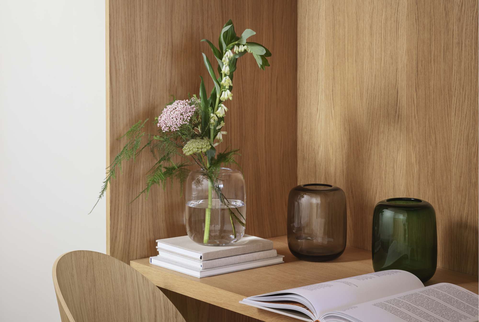 Acorn vase - 16.5 cm - Stone