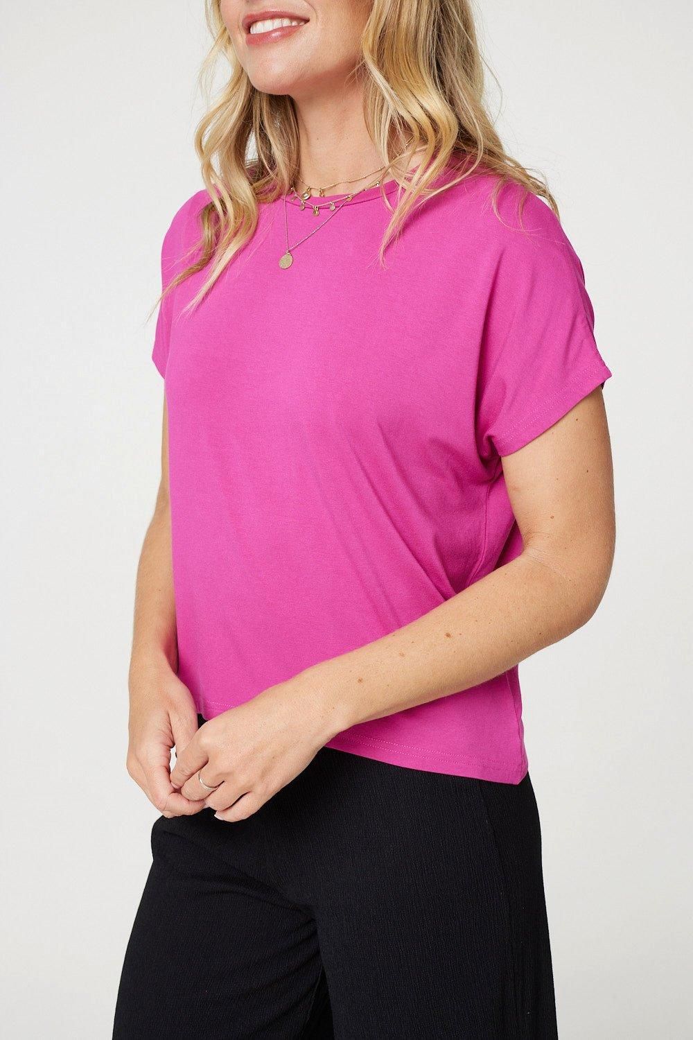 Izabel London Plain Short Sleeve Boxy T-Shirt