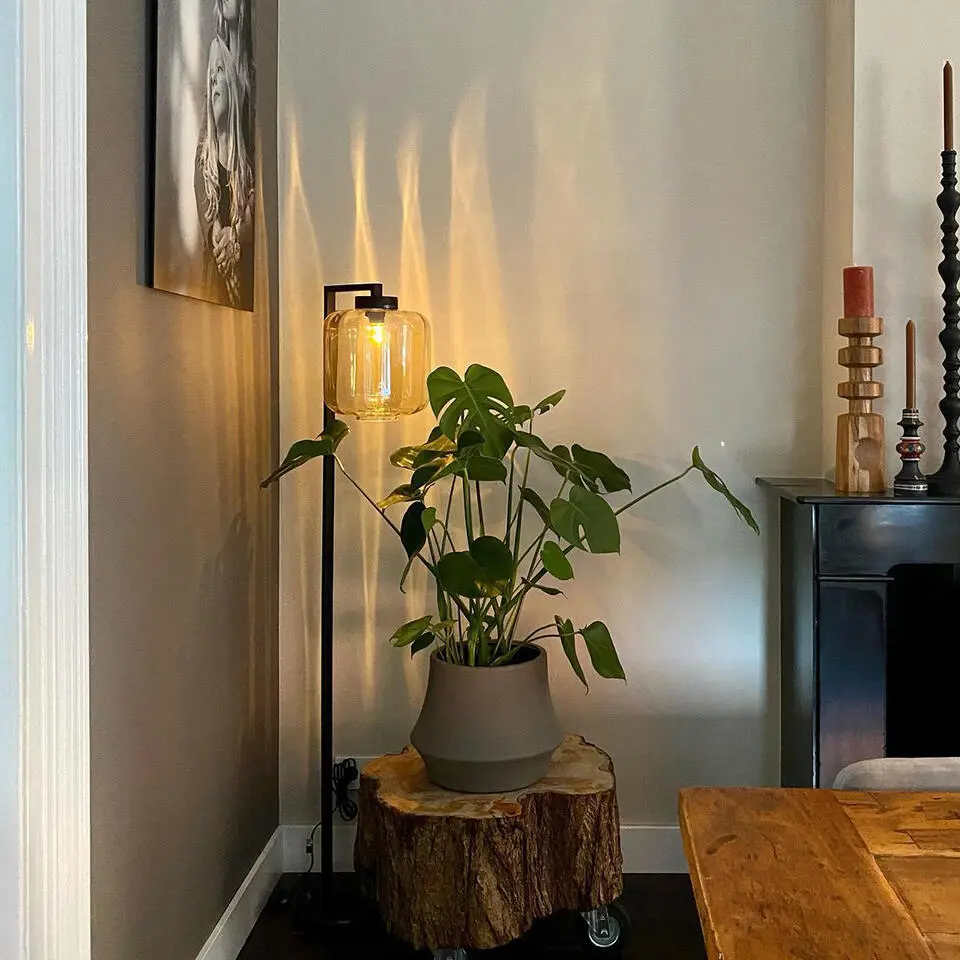 Qazqa vloerlamp qara beige e27