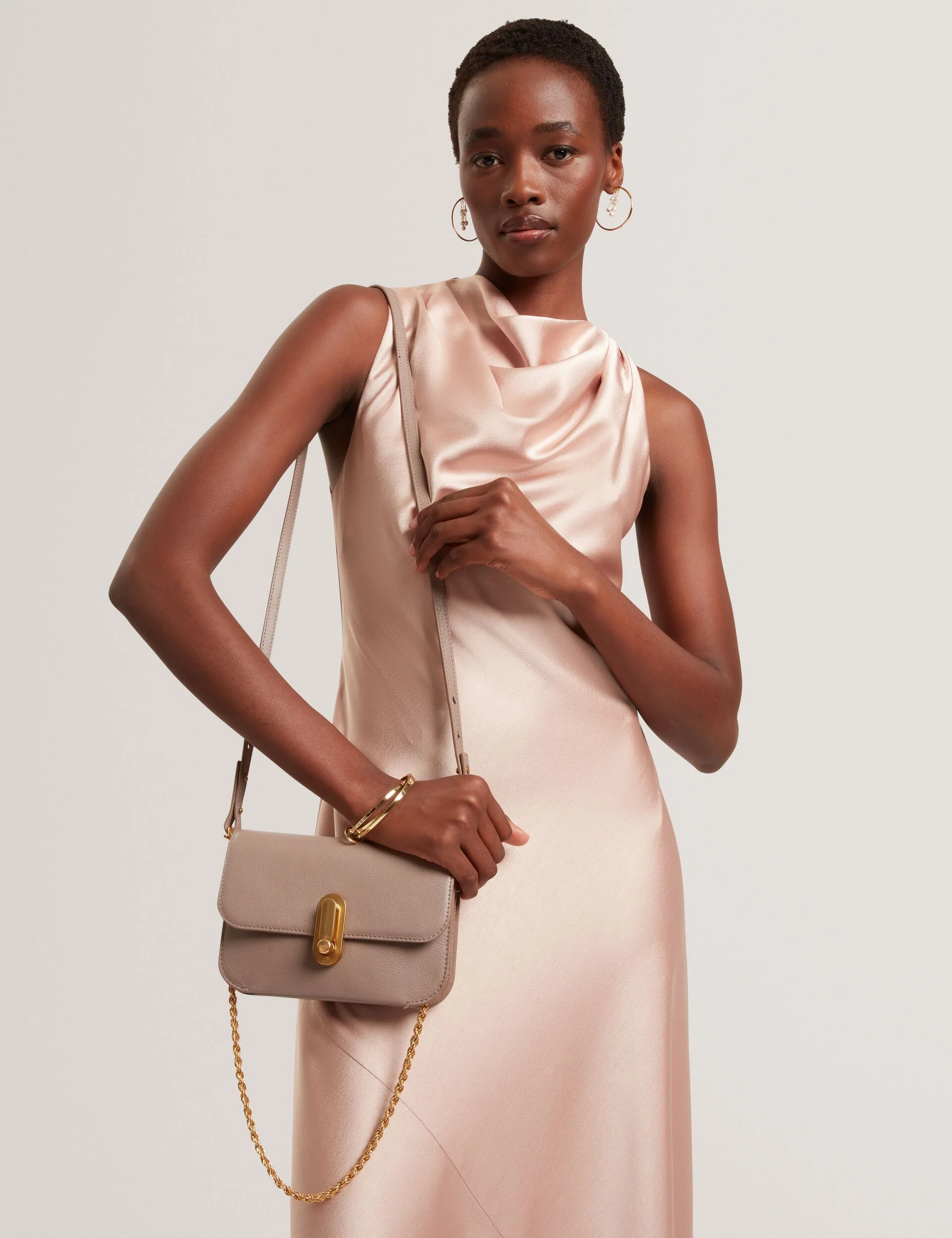 KKELLI | TAUPE