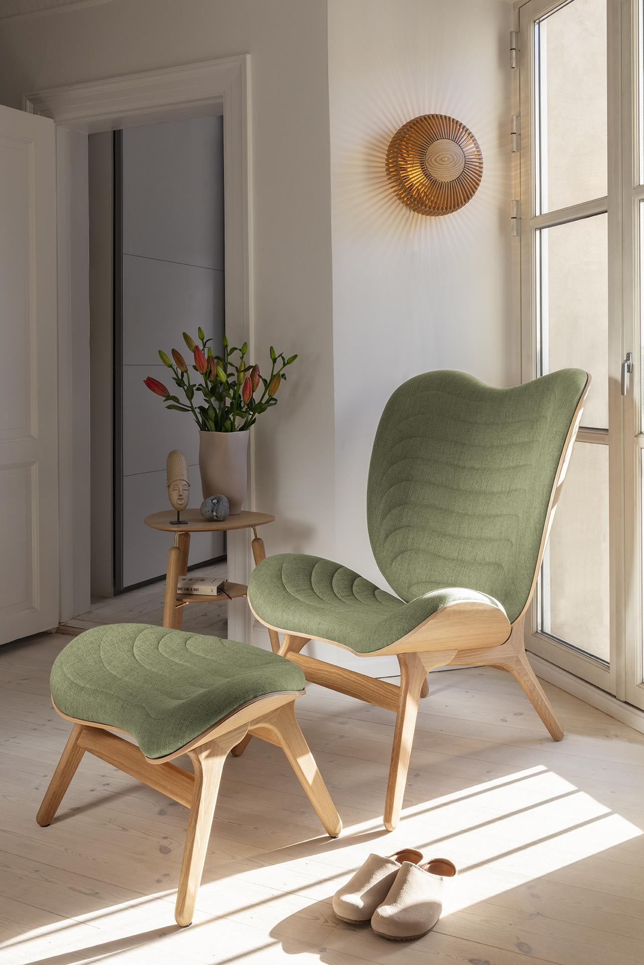 Clava Up Wood wandlamp medium Ø35 zwart eiken