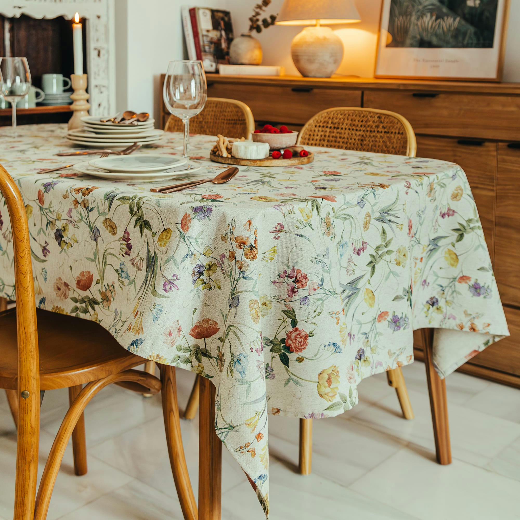 POPPY - Nappe lin imprimée multicolore avec traitement anti-taches 140x140 cm