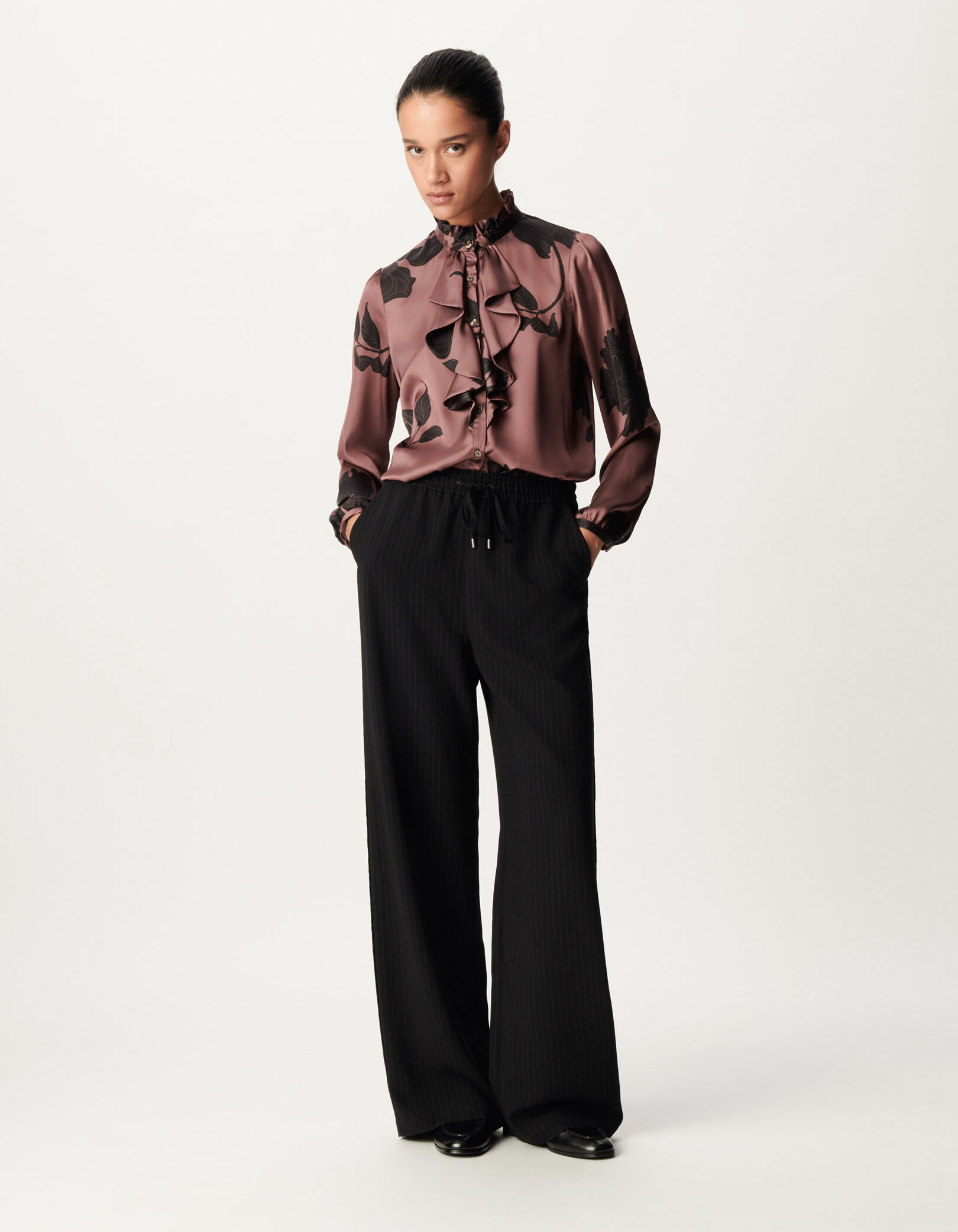 Chemise bordeaux à jabot imprimé maxi floral Femme