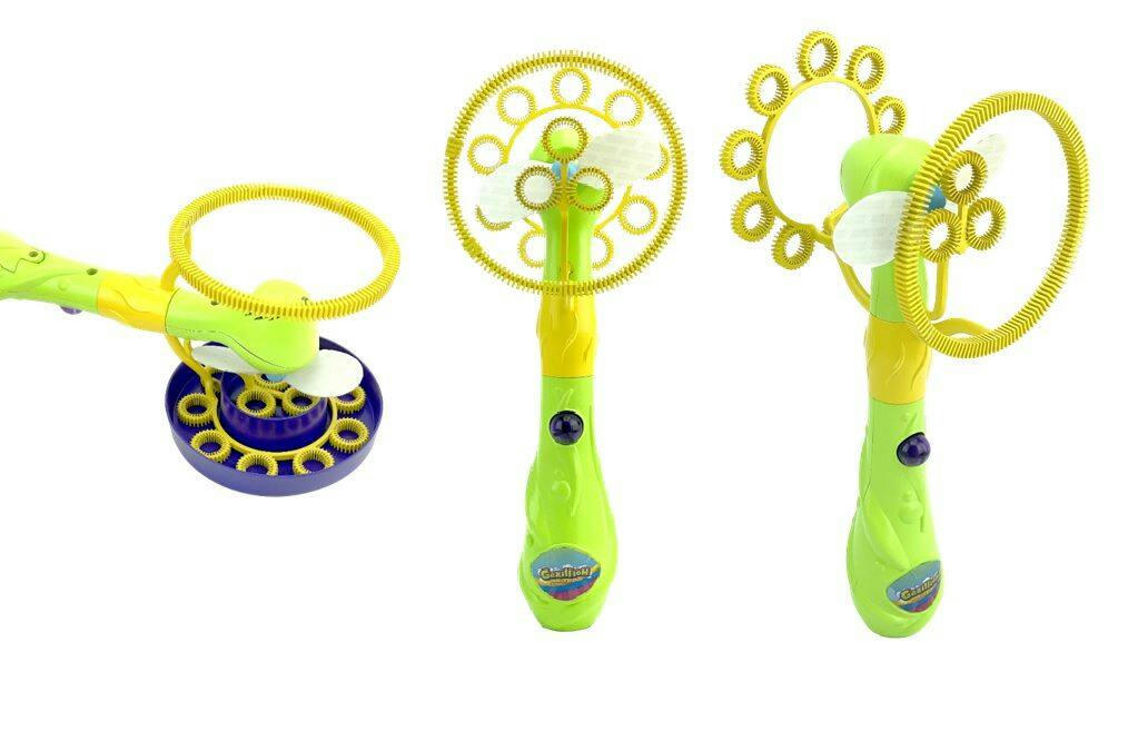 Gazillion Bubbles® Twist n' Turn Bubble Wand with 4 oz of Bubble Solution, 3 Types of Bubbles, Ages 3+