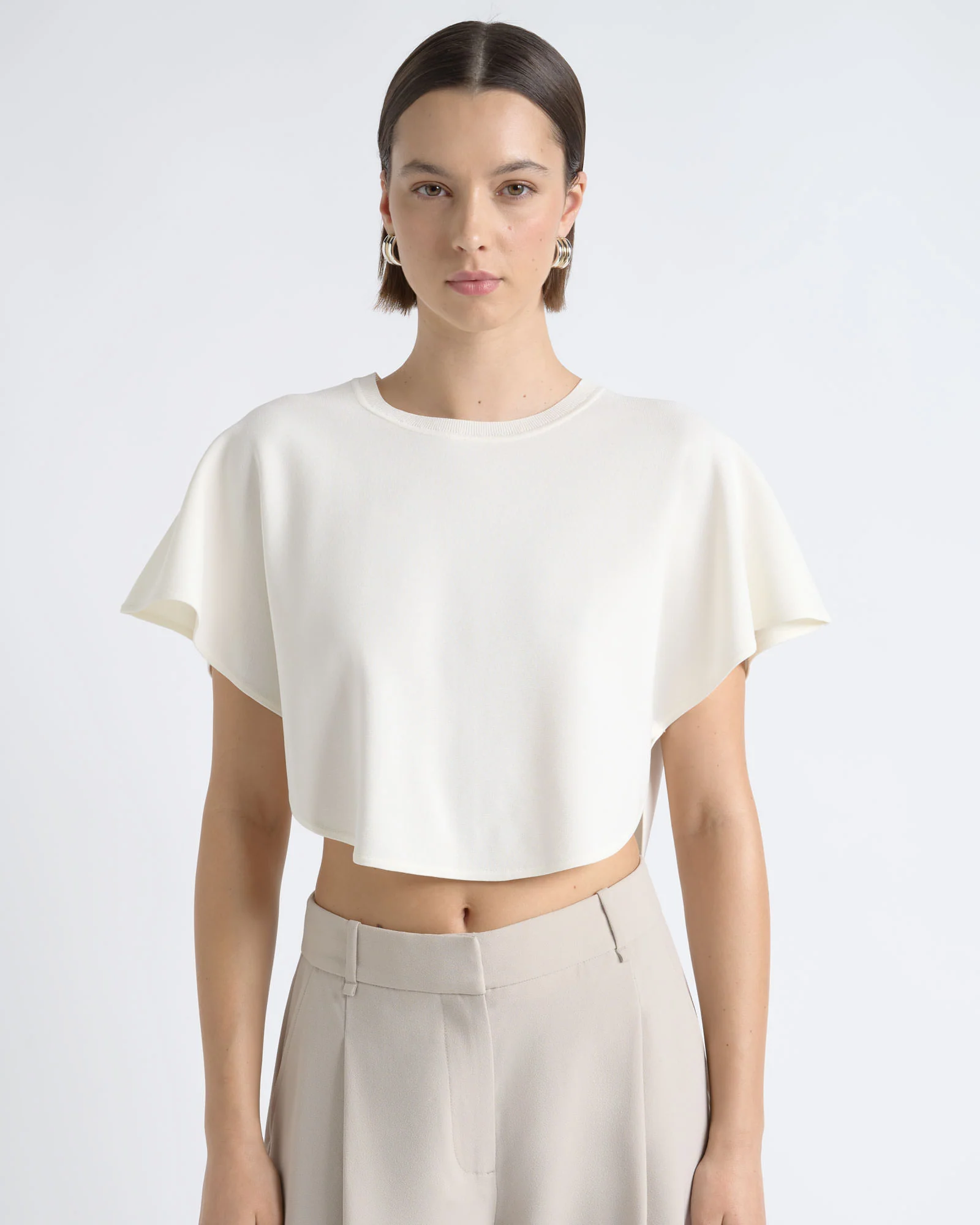 Round Hem Knit