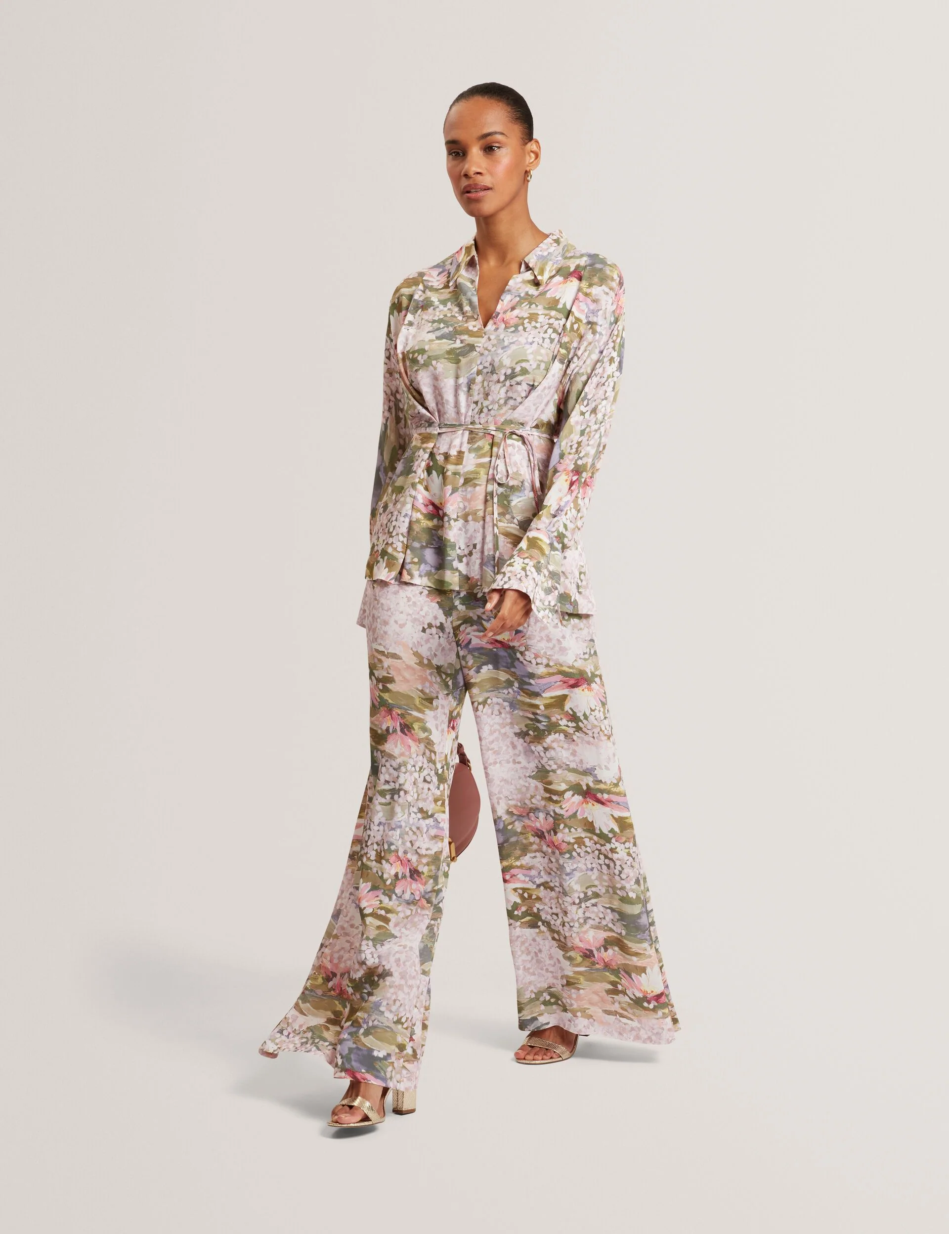 SPIREE | LIGHT PINK