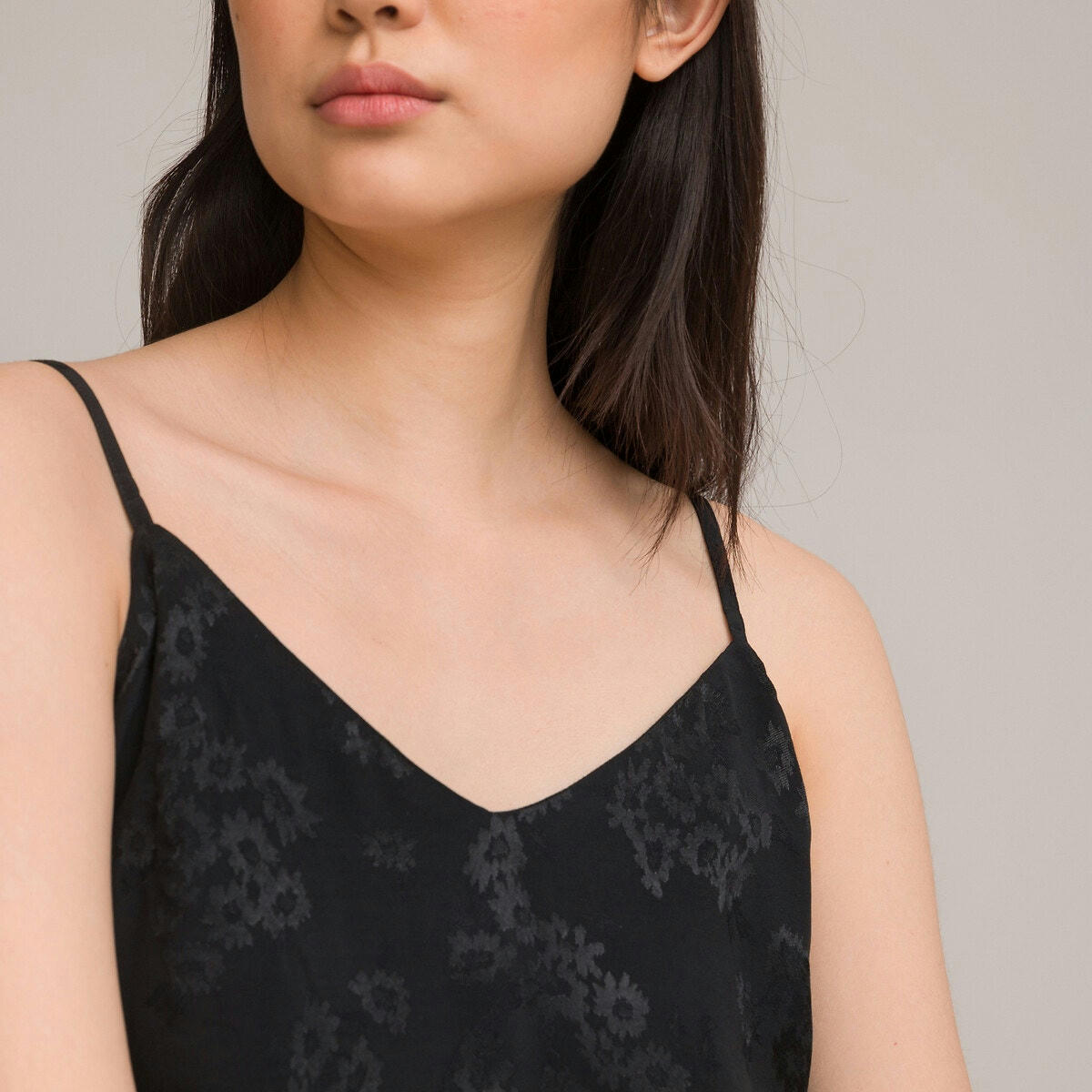 Robe longue style lingerie, fines bretelles