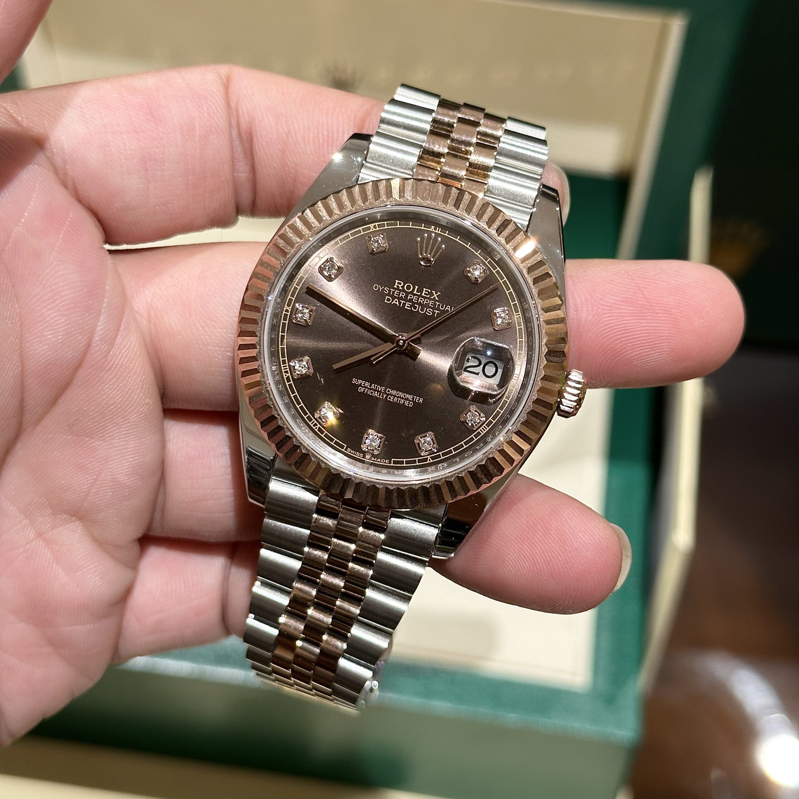 Rolex Datejust SS/RG Plated Chocolate Dial CZ Diamonds 41mm Jub EWF Replica