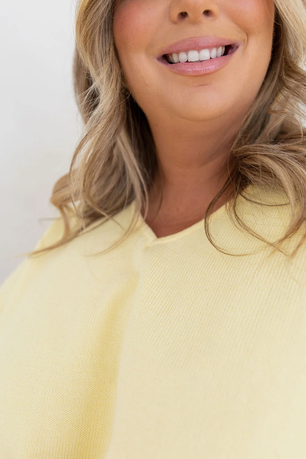 Blakely Crop Knit in Pastel Yellow