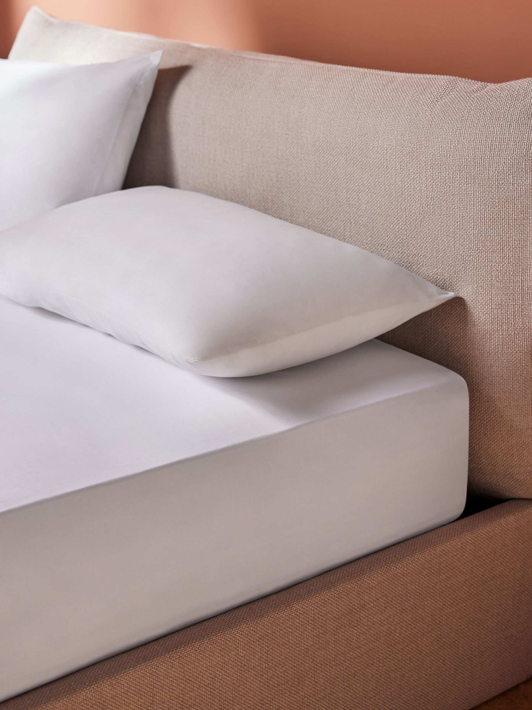 Cosy Washed Cotton Extra Deep Fitted Sheet in White