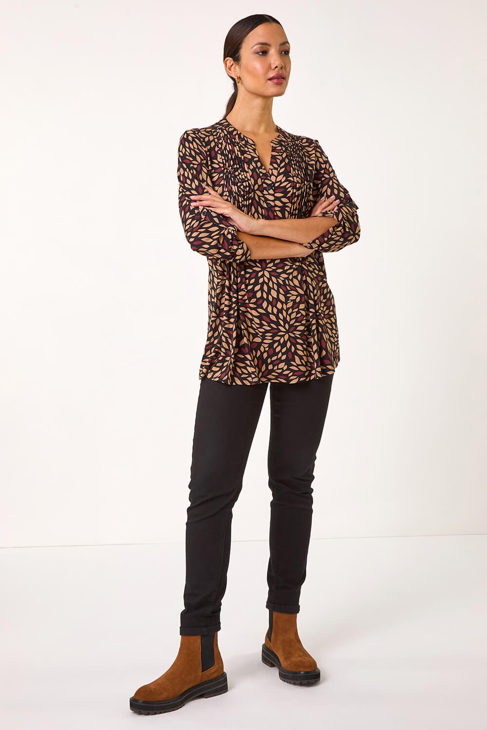 Roman Leaf Print Pintuck Pleat Shirt
