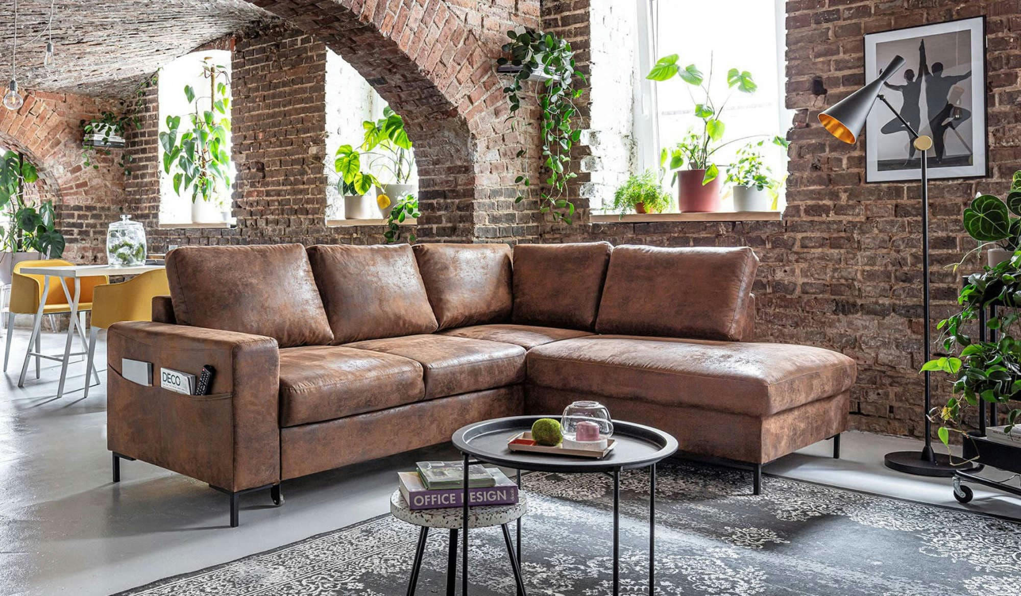 LILLY - Canapé d'angle droit convertible 5 places en microfibre marron