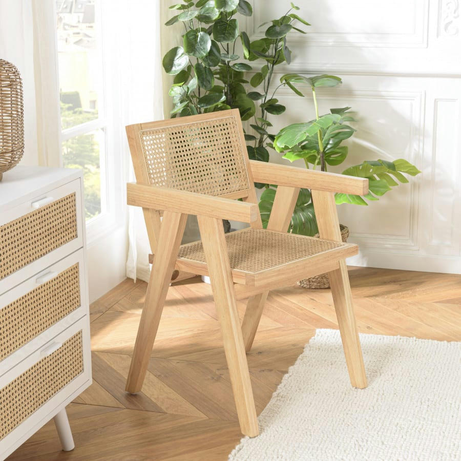 ALBANE - Fauteuil en bois d’Hévéa clair dossier et assise rotin naturel