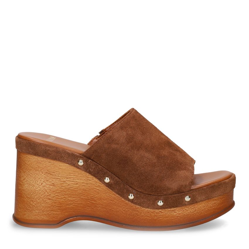 Manfield Bruine suède sleehakken